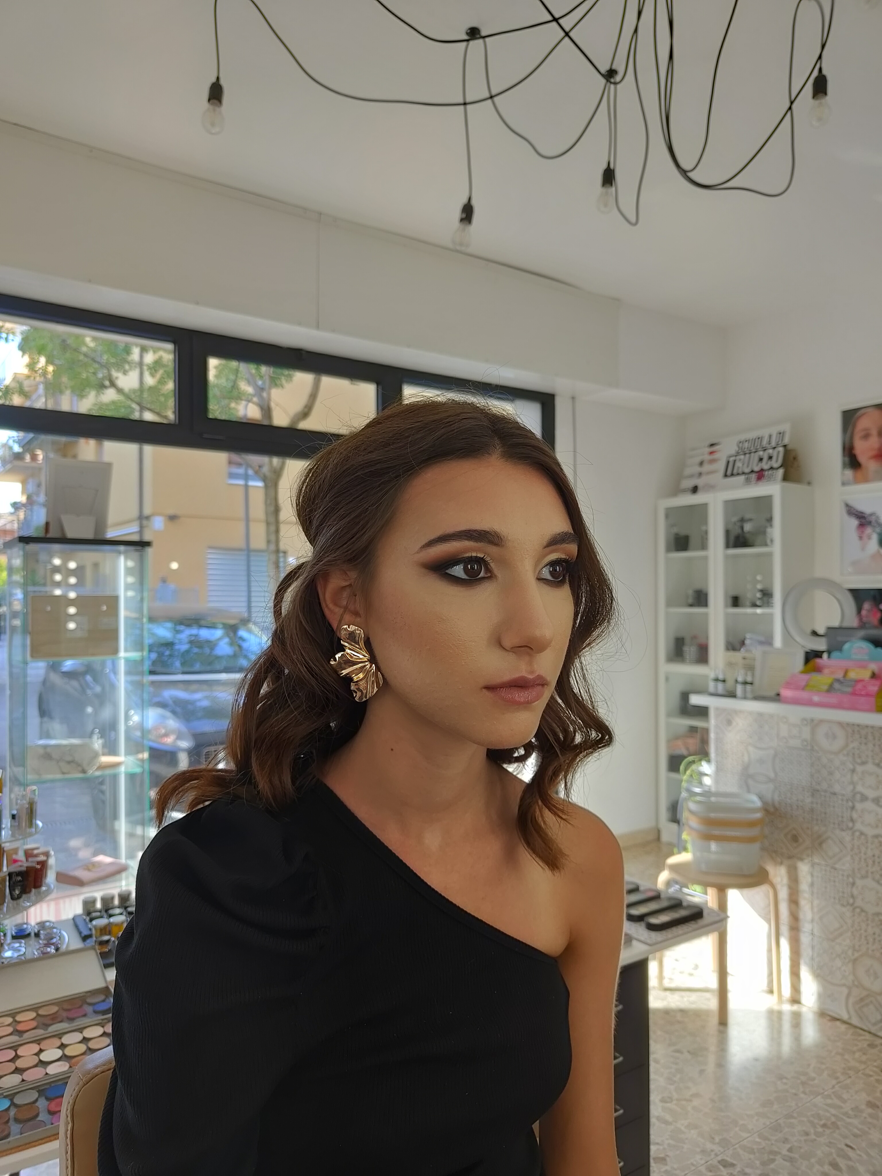 Michela Zitoli Make Up Artist • Truccatrice Modena • Trucco Sposa, Trucco Anti Age con Tiranti, Trucco Correttivo • Portfolio • Corsi di Trucco Michela Zitoli Make Up Artist • Truccatrice Modena • Trucco Sposa, Trucco Anti Age con Tiranti, Trucco Correttivo • Portfolio • Corsi di Trucco