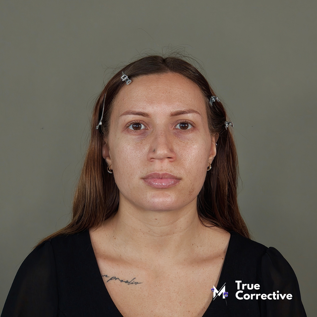 TRUE CORRECTIVE: MATILDE TC16 • CORSO DI MAKE UP ONLINE IN FULL GLOW E SMOKEY CAT EYE