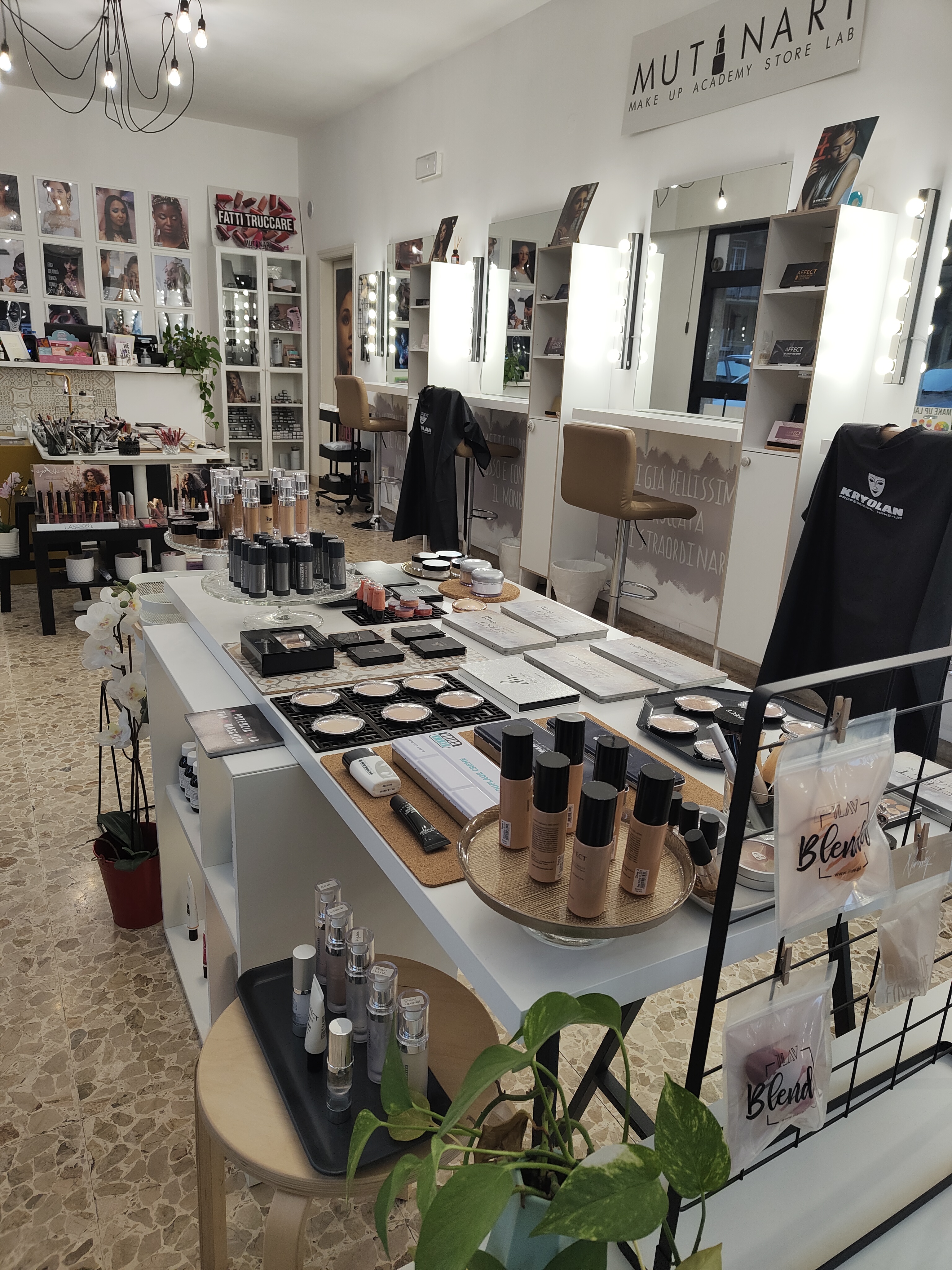 MUtinArt Make Up Academy - Corso per diventare Make Up Artist Modena