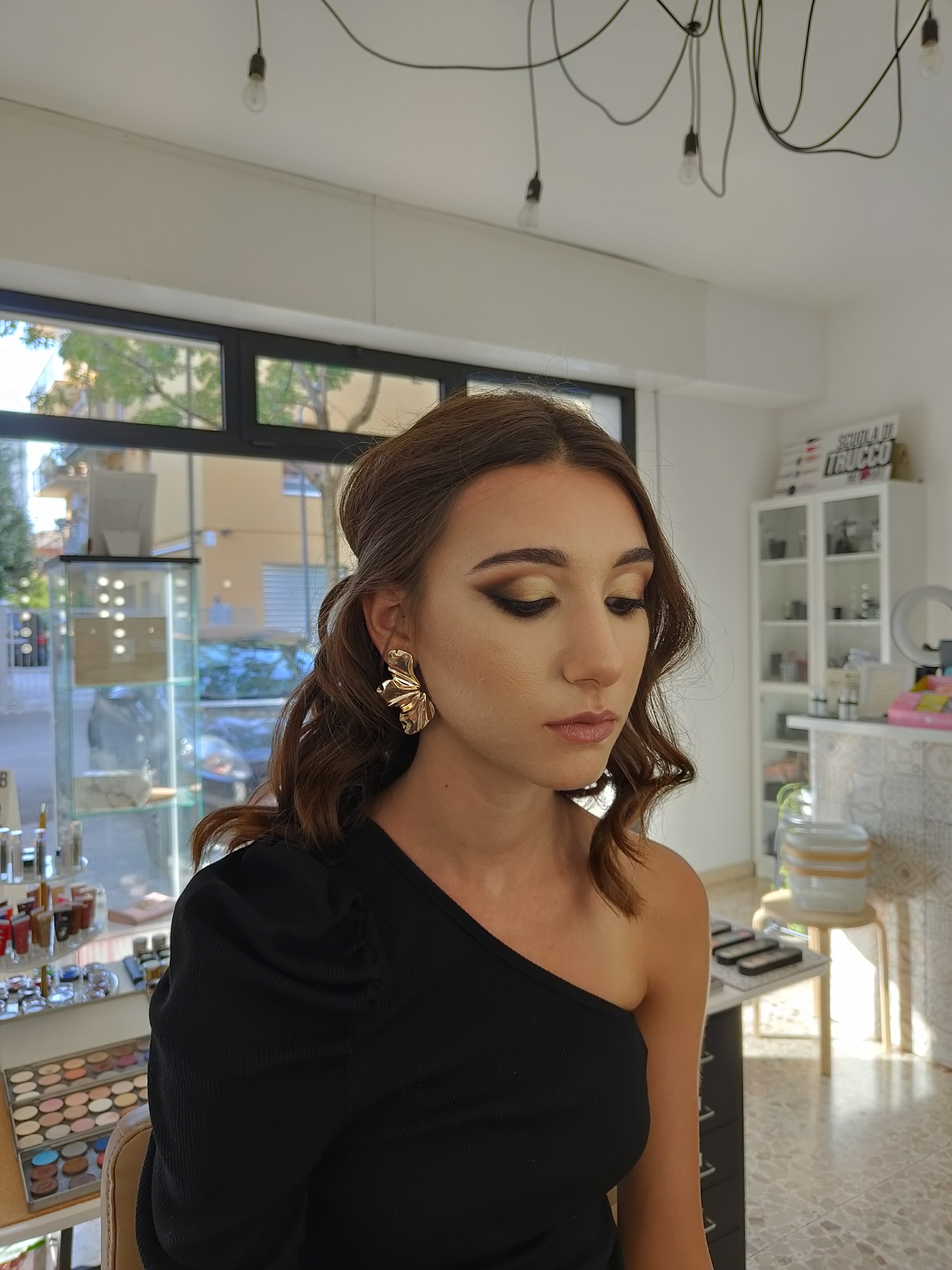 Michela Zitoli Make Up Artist • Truccatrice Modena • Trucco Sposa, Trucco Anti Age con Tiranti, Trucco Correttivo • Portfolio • Corsi di Trucco Michela Zitoli Make Up Artist • Truccatrice Modena • Trucco Sposa, Trucco Anti Age con Tiranti, Trucco Correttivo • Portfolio • Corsi di Trucco